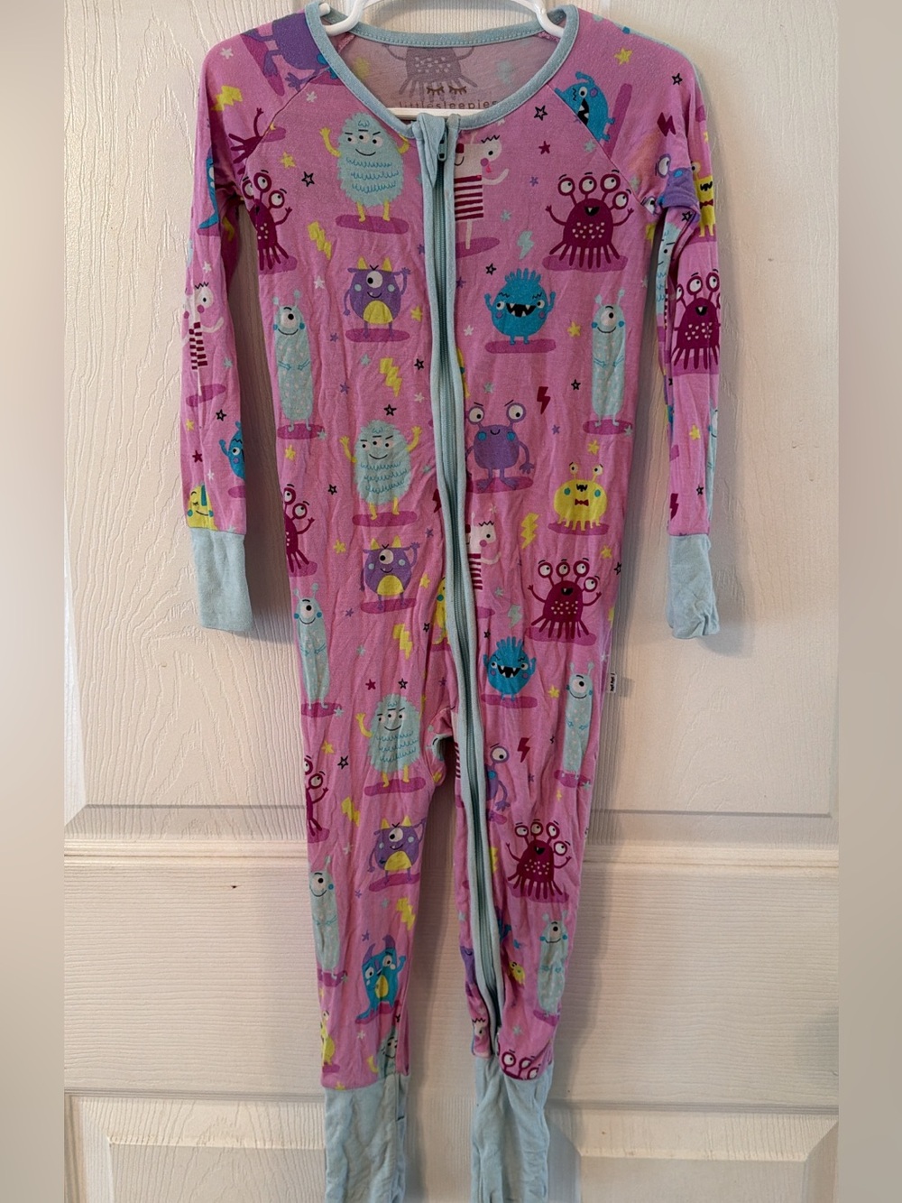Little Sleepies 18/24 Zippy *call outs